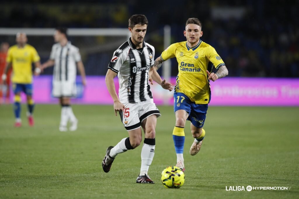 El sueño de “l’Orellut”: La revelación de la liga Hypermotion