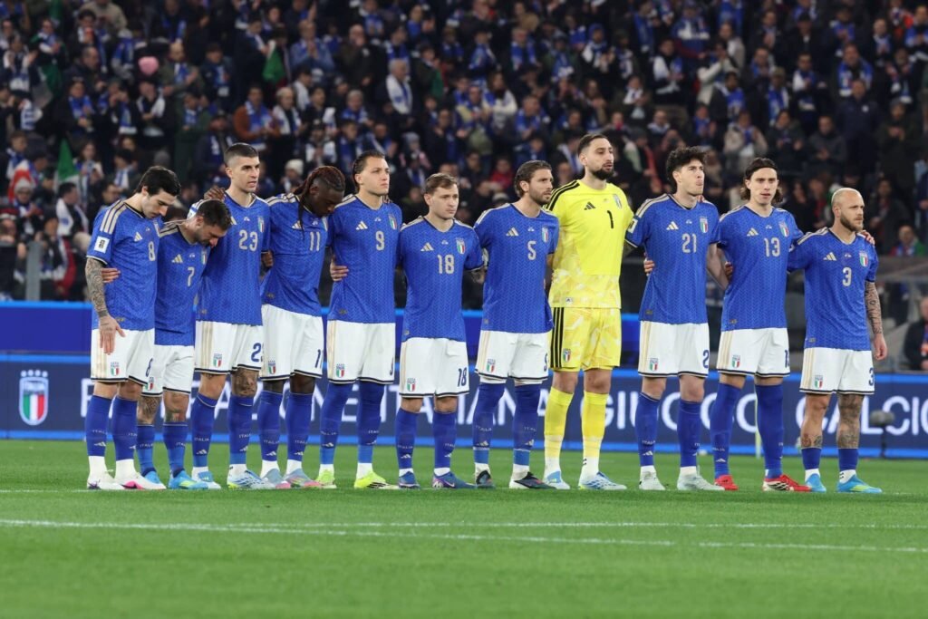 Italia vuelve a naufragar en su intento de clasificar al Mundial